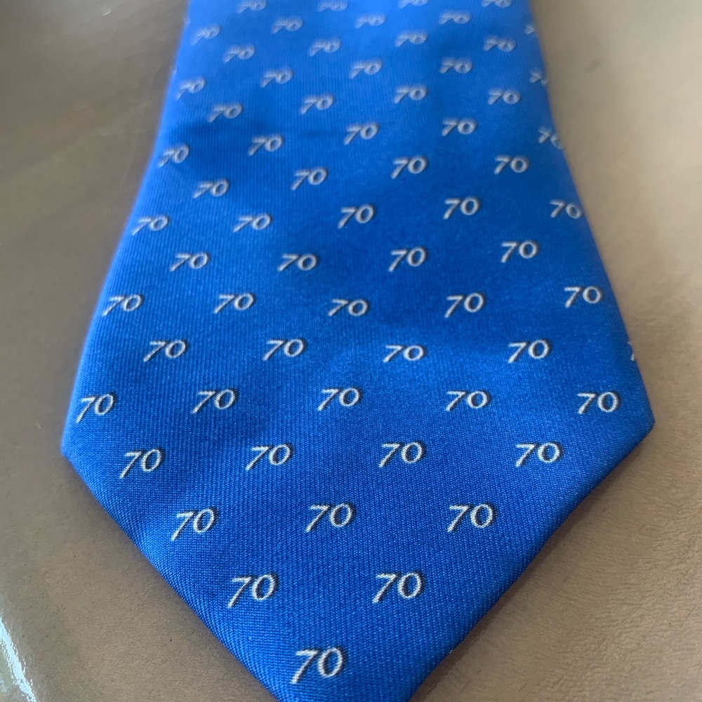 Battistoni Tie “70’s” series Royal Blue. Perfect! - Picture 2 of 3